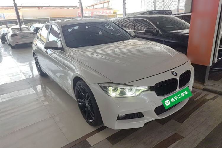 Used BMW 3 Series 2018 320Li Fashion Model Front Right 45 Deg