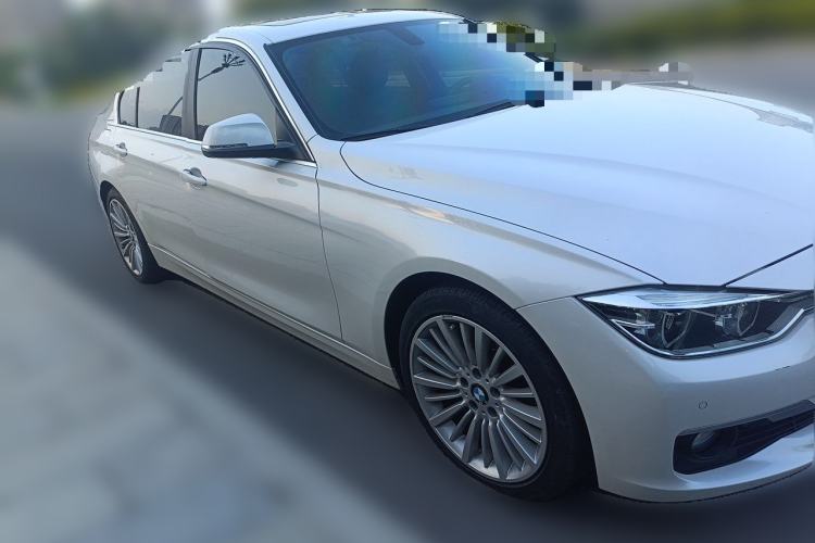 Used BMW 3 Series 2018 320Li Fashion Model Front Right 45 Deg