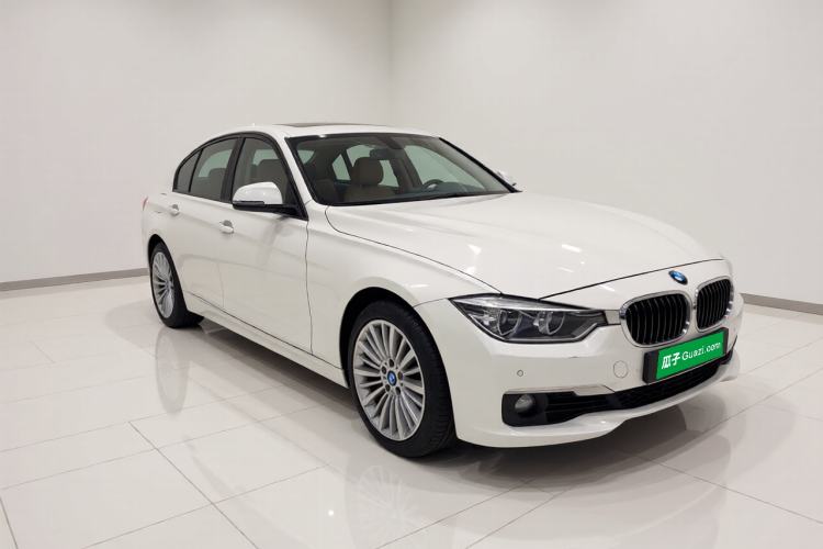 Used BMW 3 Series 2018 320Li Fashion Model Front Right 45 Deg