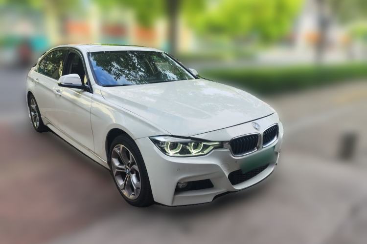 Used BMW 3 Series 2018 320Li Leading Model M Sport Package Front Right 45 Deg
