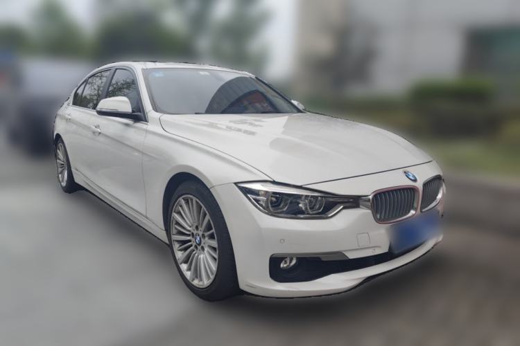 Used BMW 3 Series 2018 320Li Fashion Model Front Right 45 Deg