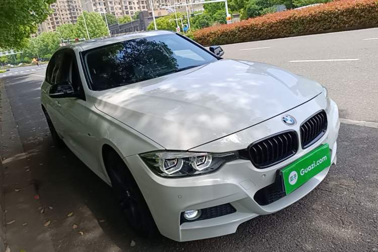 Used BMW 3 Series 2018 320Li M Sport Night Edition Front Right 45 Deg