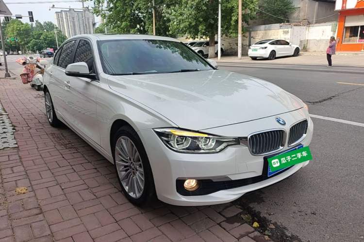 Used BMW 3 Series 2018 320Li xDrive Fashion Model Front Right 45 Deg