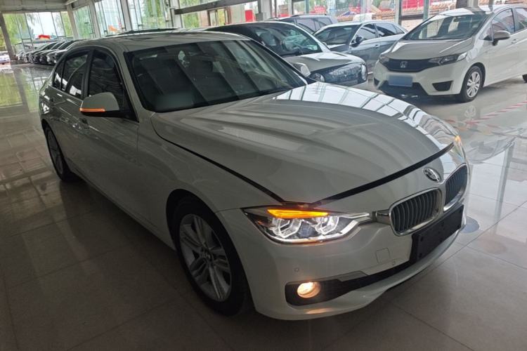 Used BMW 3 Series 2018 318Li Front Right 45 Deg