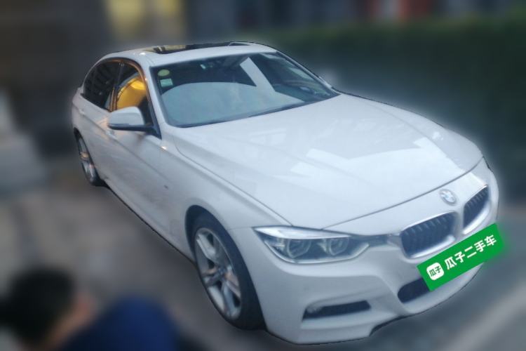 Used BMW 3 Series 2018 320Li Leading Model M Sport Package Front Right 45 Deg