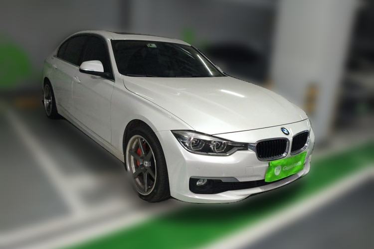 Used BMW 3 Series 2018 320Li Fashion Model Front Right 45 Deg