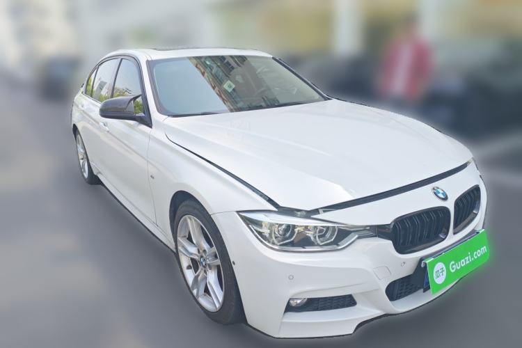Used BMW 3 Series 2018 320Li Leading Model M Sport Package Front Right 45 Deg