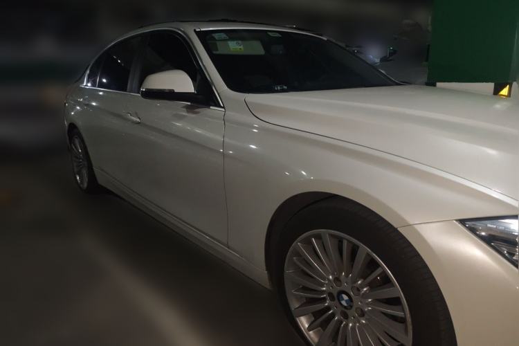 Used BMW 3 Series 2018 320Li Fashion Model Front Right 45 Deg