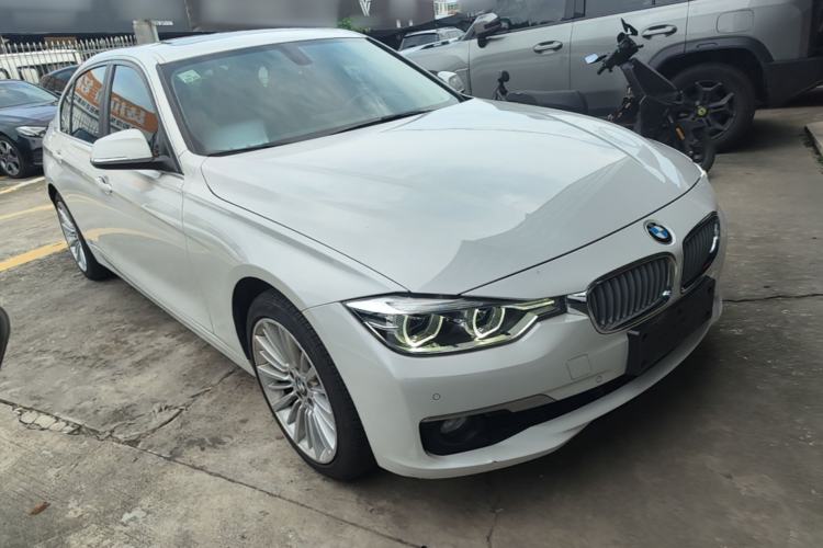 Used BMW 3 Series 2018 320Li Fashion Model Front Right 45 Deg
