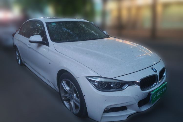 Used BMW 3 Series 2018 320Li Leading Model M Sport Package Front Right 45 Deg