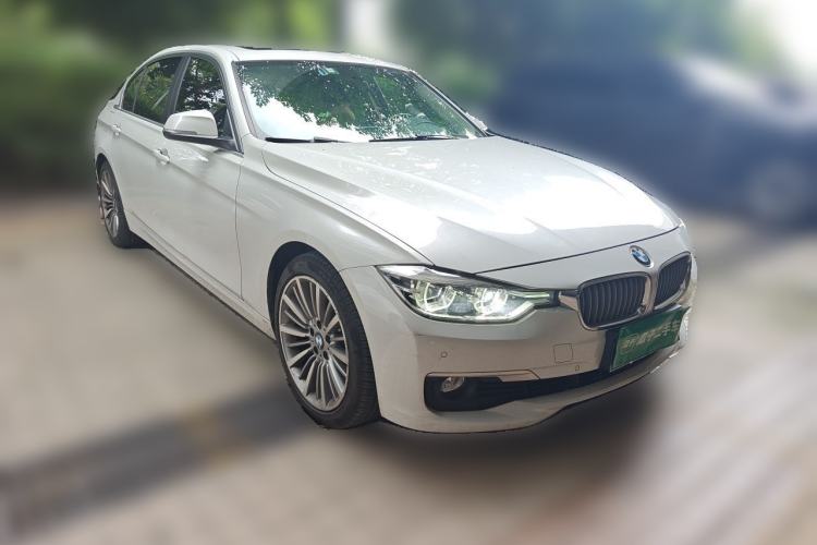 Used BMW 3 Series 2018 320Li Fashion Model Front Right 45 Deg
