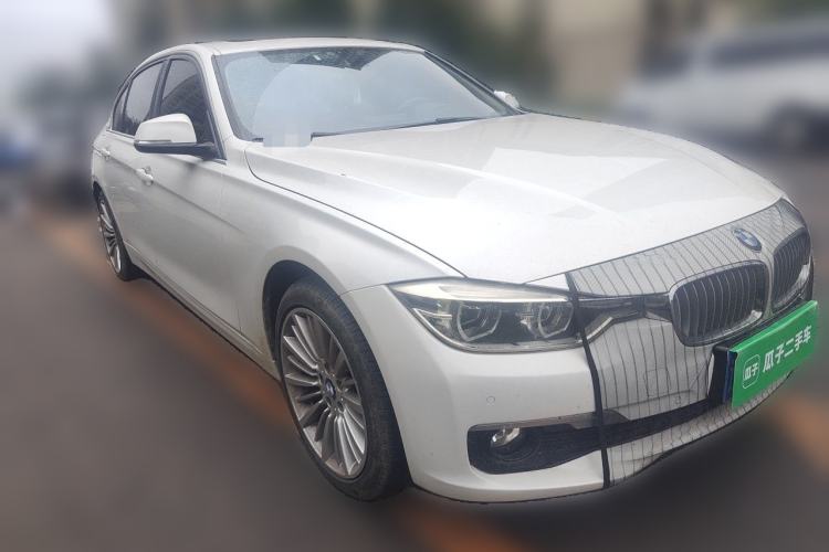 Used BMW 3 Series 2018 320Li xDrive Fashion Model Front Right 45 Deg