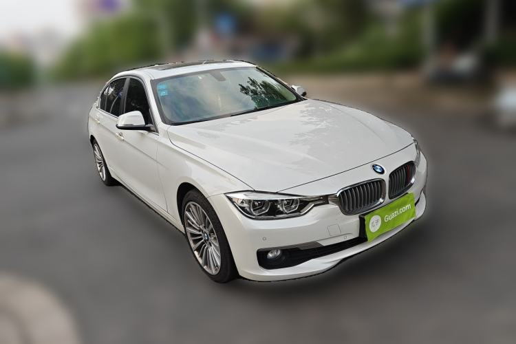 Used BMW 3 Series 2018 320Li Fashion Model Front Right 45 Deg