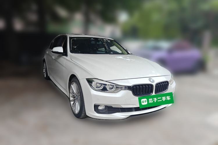 Used BMW 3 Series 2018 320Li Fashion Model Front Right 45 Deg