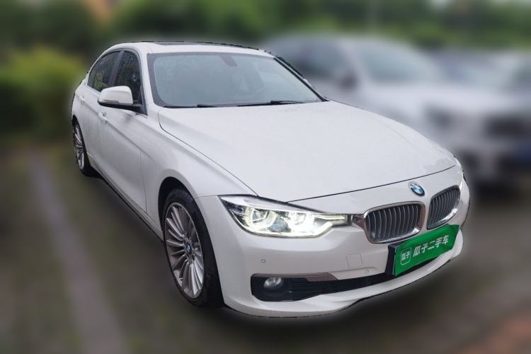 Used BMW 3 Series 2018 320Li Fashion Model Front Right 45 Deg