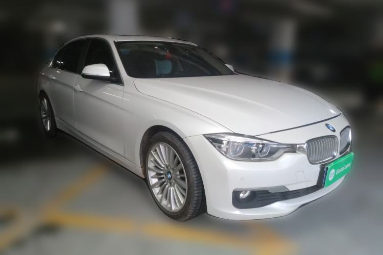 Used BMW 3 Series 2018 320Li Fashion Model Front Right 45 Deg