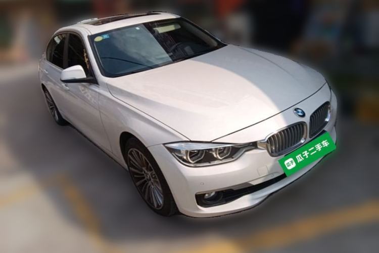 Used BMW 3 Series 2018 320Li Fashion Model Front Right 45 Deg