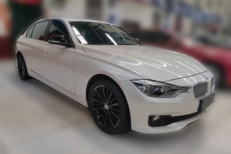 Used BMW 3 Series 2018 320Li Fashion Model Front Right 45 Deg