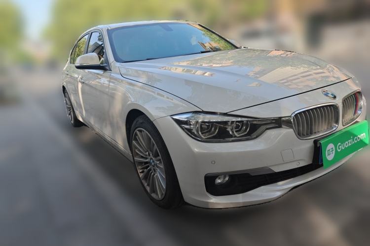 Used BMW 3 Series 2018 320Li Fashion Model Front Right 45 Deg
