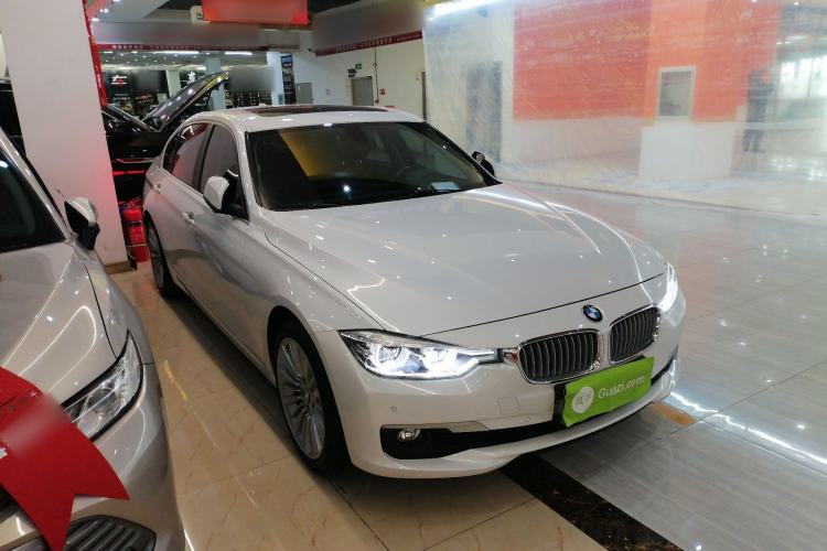 Used BMW 3 Series 2018 320Li xDrive Fashion Model Front Right 45 Deg