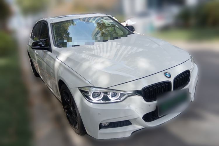 Used BMW 3 Series 2018 320Li Leading Model M Sport Package Front Right 45 Deg