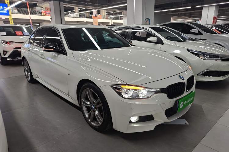 Used BMW 3 Series 2018 320i M Sport Night Edition Front Right 45 Deg