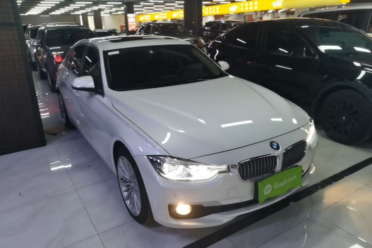 Used BMW 3 Series 2018 320Li Fashion Model Front Right 45 Deg