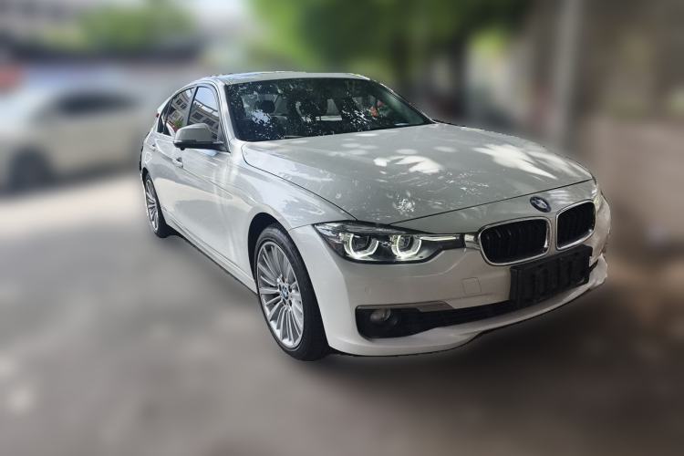 Used BMW 3 Series 2018 320Li Fashion Model Front Right 45 Deg