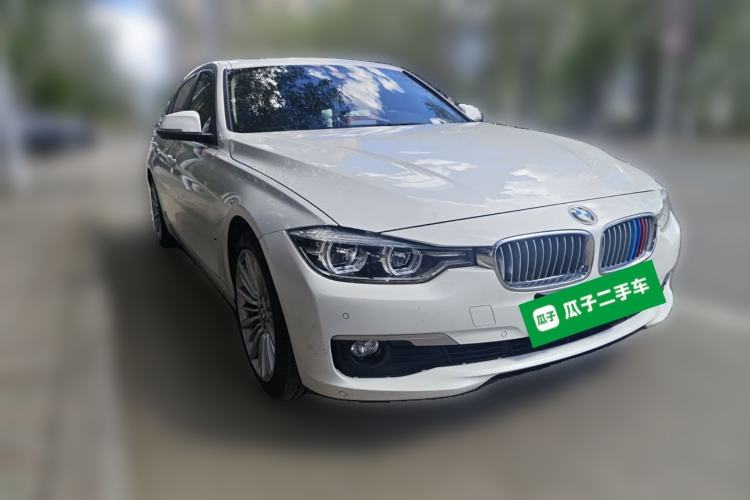 Used BMW 3 Series 2018 320Li Fashion Model Front Right 45 Deg
