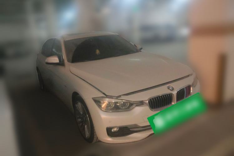 Used BMW 3 Series 2018 320Li Leading Luxury Package Front Right 45 Deg