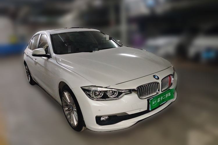 Used BMW 3 Series 2018 320Li Fashion Model Front Right 45 Deg