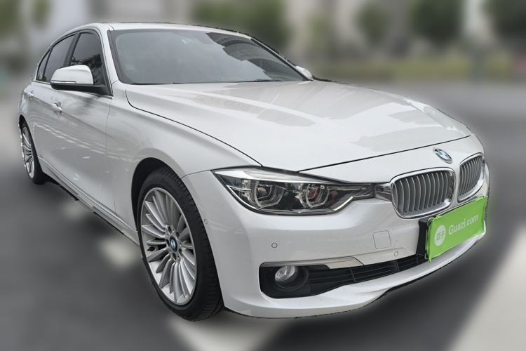 Used BMW 3 Series 2018 320Li Fashion Model Front Right 45 Deg