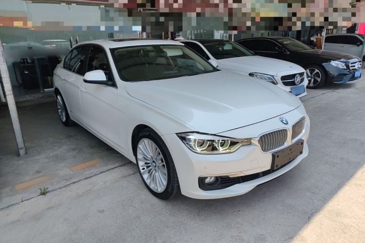 Used BMW 3 Series 2018 320Li Fashion Model Front Right 45 Deg
