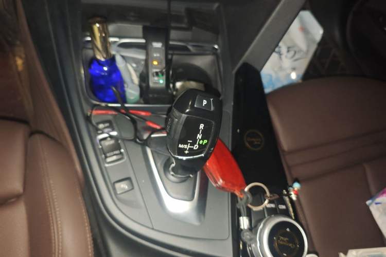 Used BMW 3 Series 2018 320Li Fashion Model Gear Lever