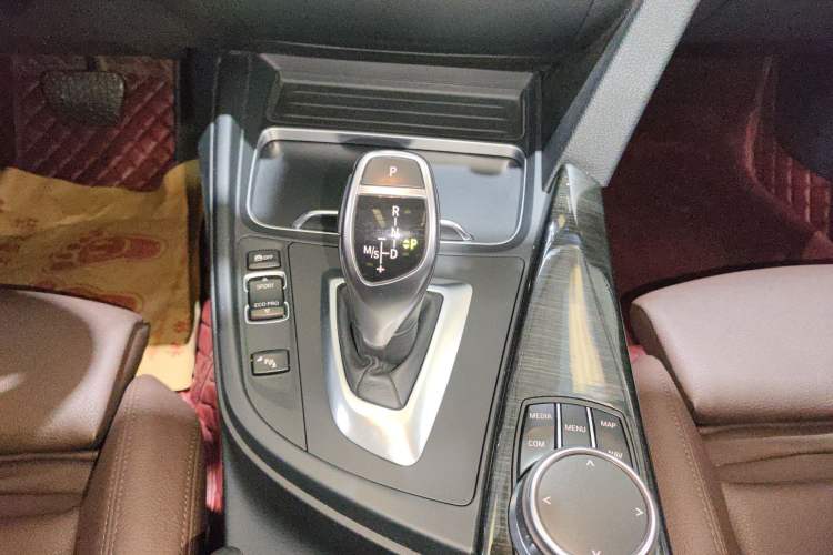 Used BMW 3 Series 2018 320Li Leading Luxury Package Gear Lever