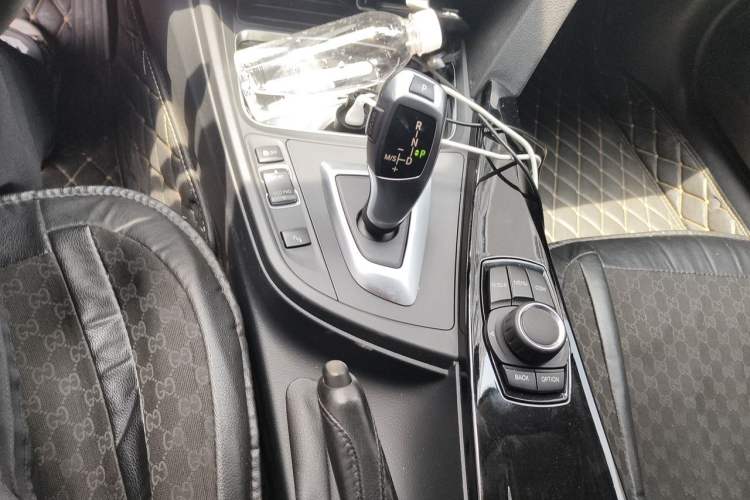 Used BMW 3 Series 2018 318Li Gear Lever