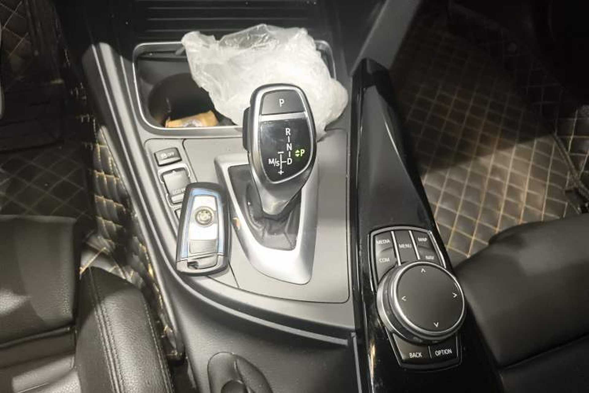 Used BMW 3 Series 2018 320Li Leading Model M Sport Package Gear Lever