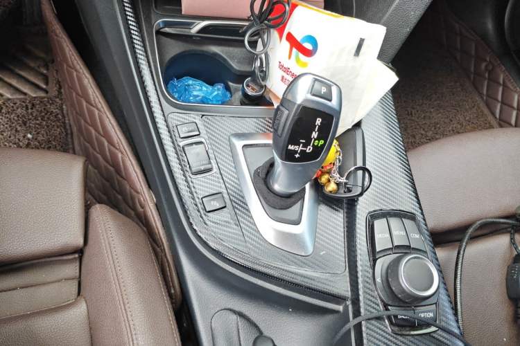 Used BMW 3 Series 2018 320Li Fashion Model Gear Lever