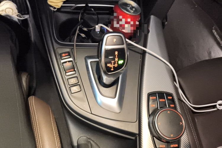 Used BMW 3 Series 2018 320i M Sport Night Edition Gear Lever