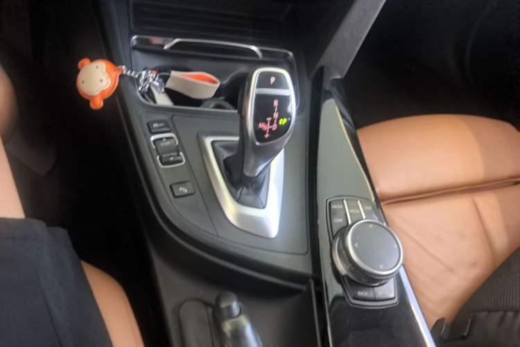 Used BMW 3 Series 2018 320Li Leading Model M Sport Package Gear Lever