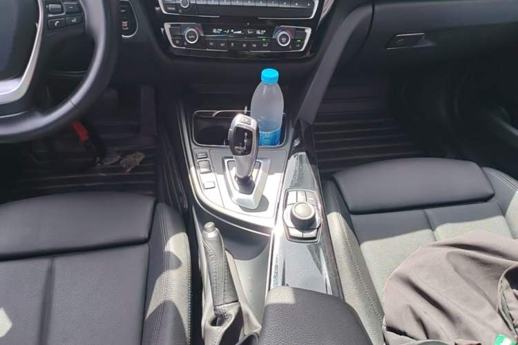 Used BMW 3 Series 2018 320Li Fashion Model Gear Lever