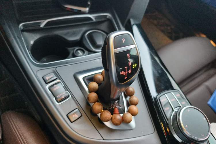 Used BMW 3 Series 2018 320Li Leading Model M Sport Package Gear Lever