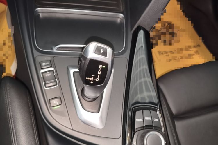 Used BMW 3 Series 2018 320Li Fashion Model Gear Lever