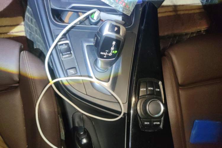 Used BMW 3 Series 2018 320Li Fashion Model Gear Lever