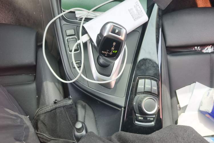 Used BMW 3 Series 2018 318Li Gear Lever