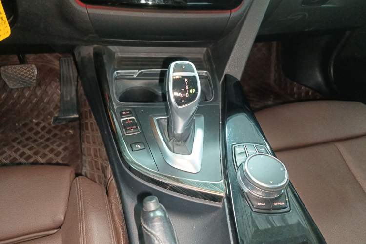 Used BMW 3 Series 2018 320Li Leading Model M Sport Package Gear Lever
