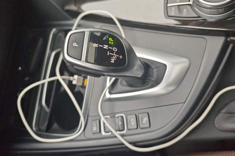 Used BMW 3 Series 2018 320Li M Sport Night Edition Gear Lever
