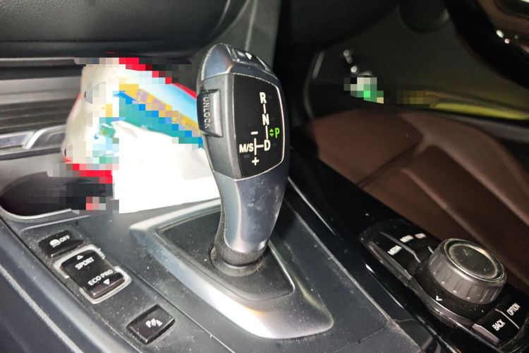 Used BMW 3 Series 2018 320Li Fashion Model Gear Lever