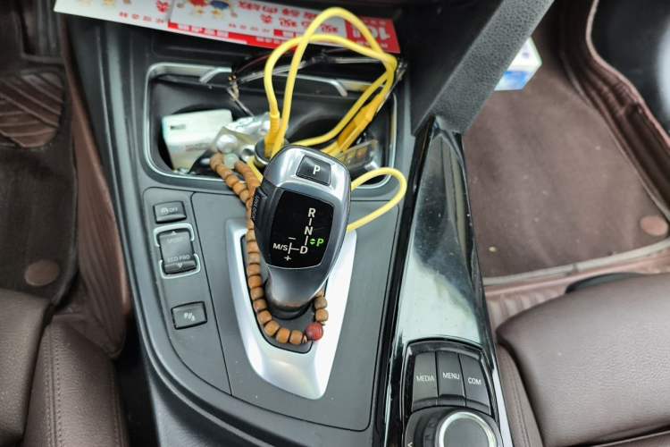 Used BMW 3 Series 2018 320Li Fashion Model Gear Lever