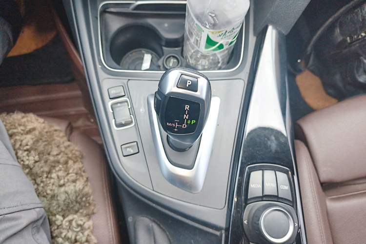Used BMW 3 Series 2018 318Li Gear Lever